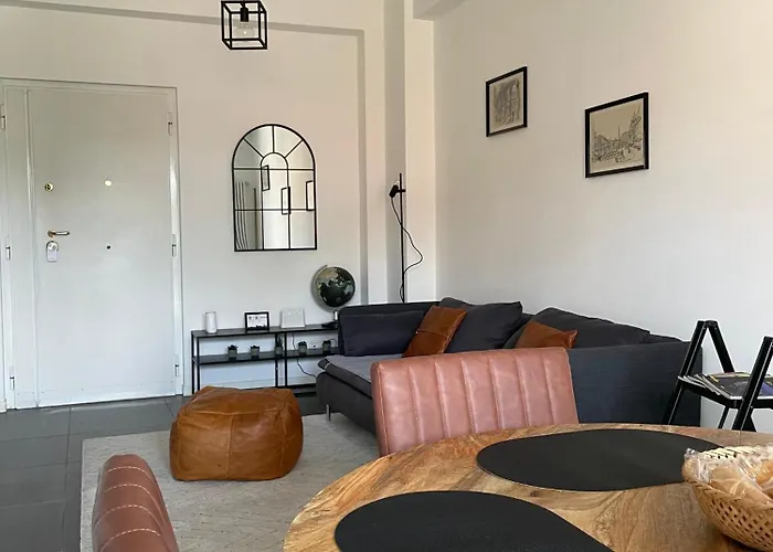 Milli's Apartment *